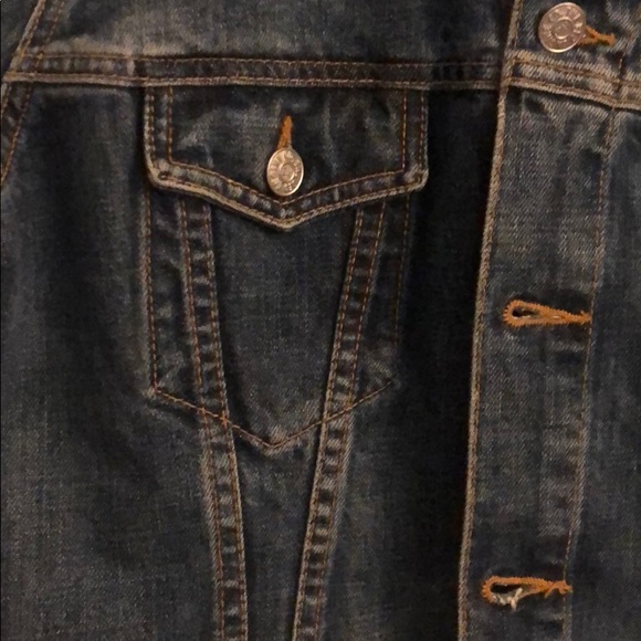 Red Engine - Picture 3 of 6